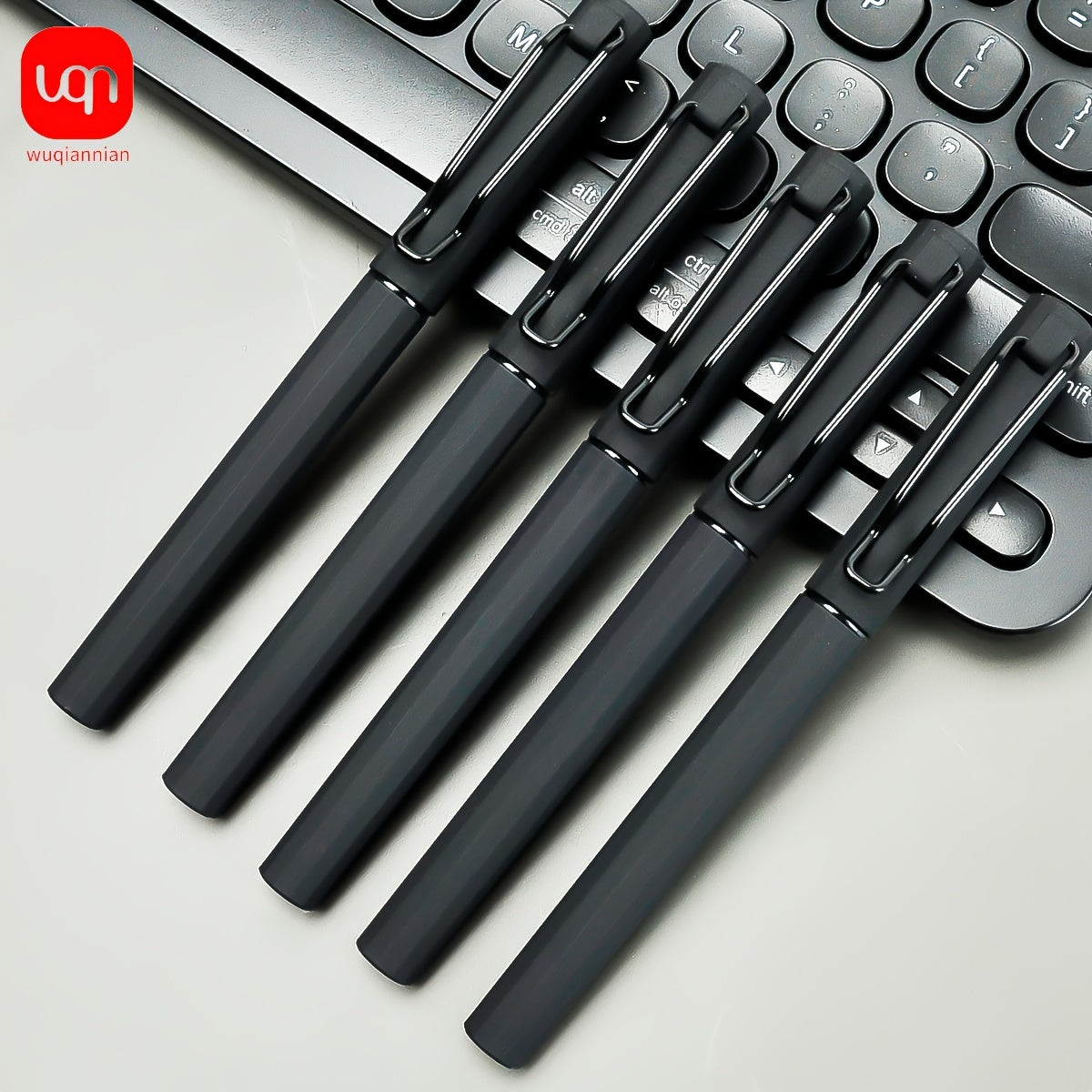 [Gel Pen 0.7mm] WQN) 2/5pcs Gel Pen Minimalist Black Neutral Pens, 0.7mm Nib, New, Business Style, Exam Use, Practice Pen, Writing Pen, Comfortable Grip, Easy To Write, Writing, Smooth And Dry Writing